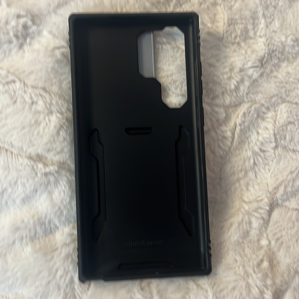Phone case - Picture 4 of 6